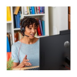 POLY Auriculares Blackwire...