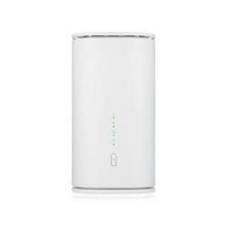 Zyxel FWA515-EU0102F router...