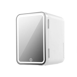 MINI NEVERA PORTÁTIL...